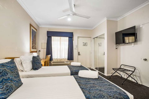 Karratha Central Apartments - Accommodation NSW 3