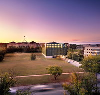 Little National Hotel - Accommodation NSW