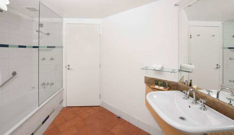 Mantra on the Esplanade - Accommodation NSW 2