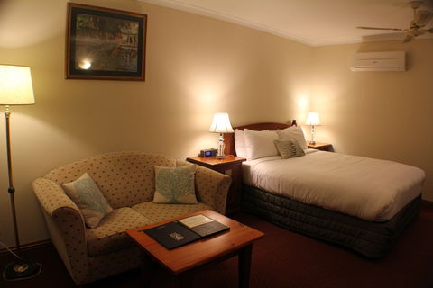 Gateway On Monash - Accommodation NSW 2