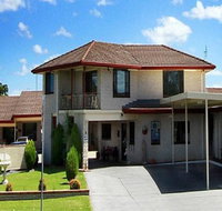 Sapphire City Motor Inn - Accommodation NSW