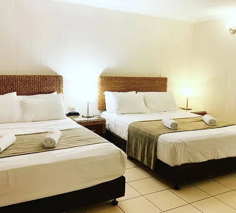 Pine Tree Motel - Accommodation NSW 1