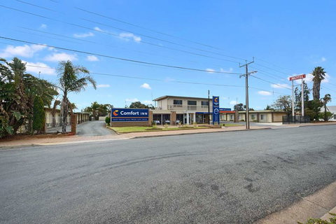 Comfort Inn Flinders on Main - Accommodation NSW 1
