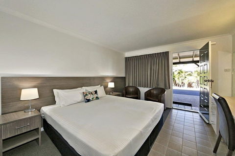 Smart Motels Bert Hinkler - Accommodation NSW 1