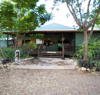Adels Grove Camping Park Hotel - Accommodation NSW