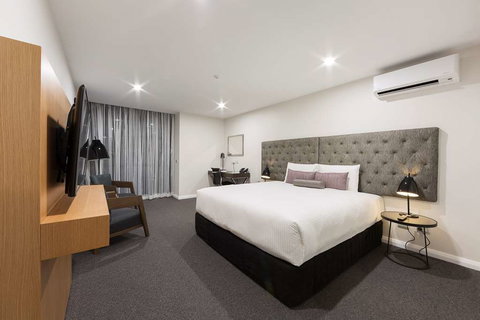 Avenue Hotel Canberra - Accommodation NSW 2