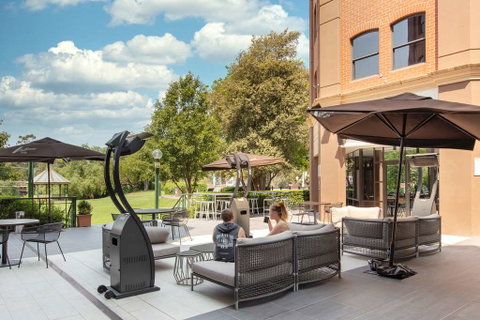 Amora Hotel Riverwalk Melbourne - Accommodation NSW 1