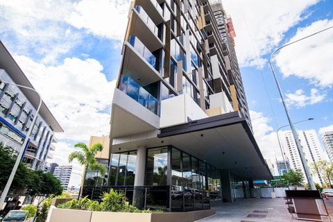 Arise Brisbane One - Accommodation NSW 0
