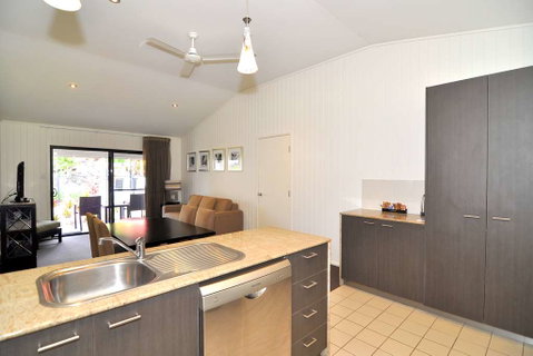 Mission Beach Resort - Accommodation NSW 6