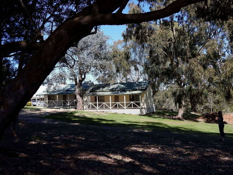 Golden Heritage Motor Inn & Cottages - Accommodation NSW 4