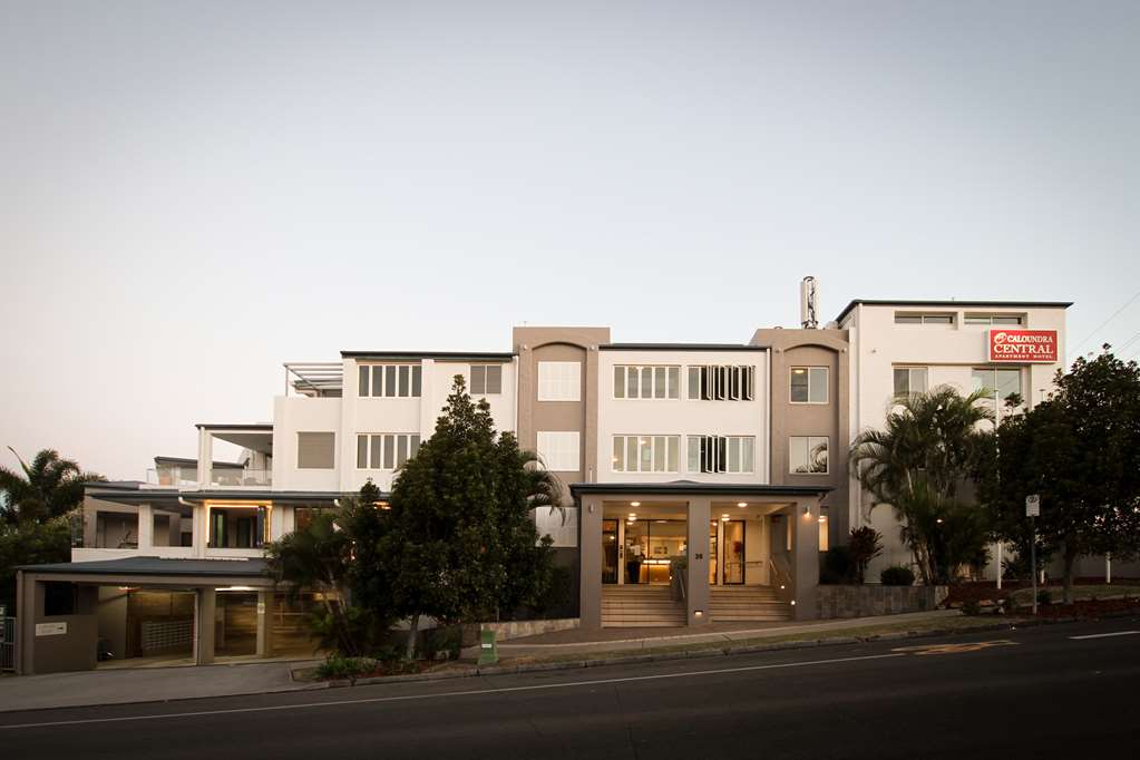 Little Mountain QLD Accommodation NSW