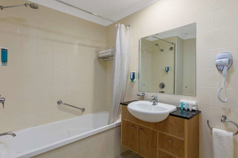 Nesuto Canberra Apartment Hotel - Accommodation NSW 3