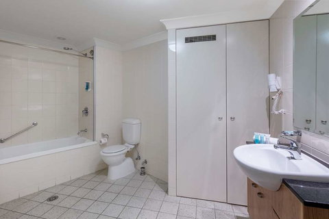 Nesuto Canberra Apartment Hotel - Accommodation NSW 5