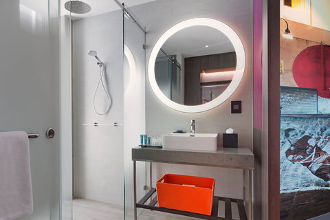 Aloft Perth - Accommodation NSW 5