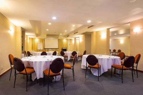 Quality Hotel Ambassador Perth - Accommodation NSW 7