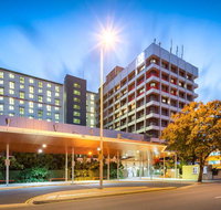 H on Smith Hotel - Accommodation NSW