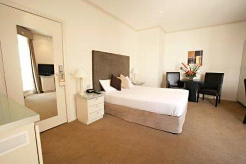 Beau Monde International - Accommodation NSW 6