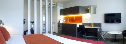 Abode Woden - Accommodation NSW 1