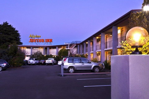 Alpine Motor Inn - Accommodation NSW 0