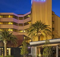 The Lakes Resort Hotel - Accommodation NSW