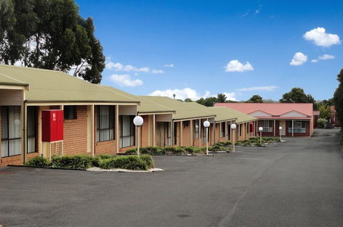 Victoria Lodge Motor Inn & Serviced Apts - Accommodation NSW 0