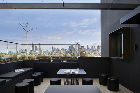 Lanbruk Apartment Hotel-Richomnd Hill - Accommodation NSW 0