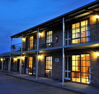 Statesman Motor Inn - Accommodation NSW