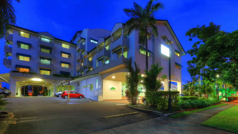 Cairns Sheridan Hotel - Accommodation NSW 0