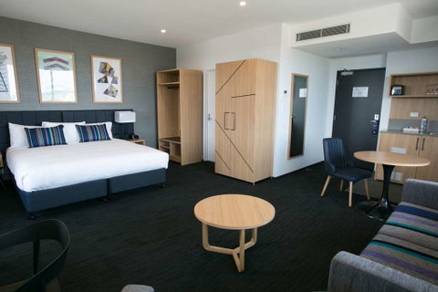Alpha Hotel Eastern Creek - Accommodation NSW 15