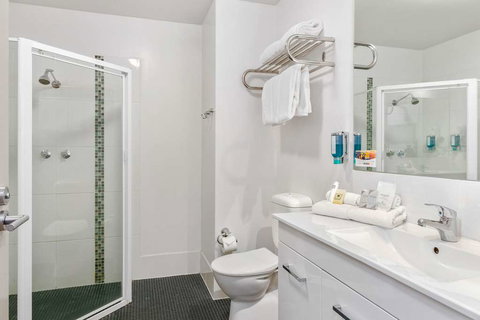 Quality Hotel Dickson - Accommodation NSW 3