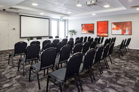 Quality Hotel Dickson - Accommodation NSW 11