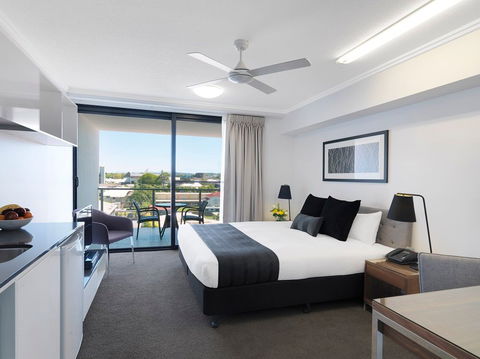 Oaks Carlyle - Accommodation NSW 2