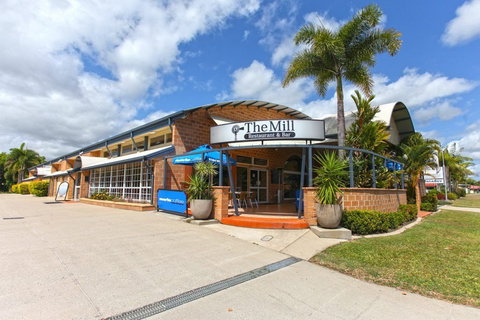 Windmill Motel And Events Centre - Accommodation NSW 0