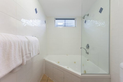 Windmill Motel And Events Centre - Accommodation NSW 3