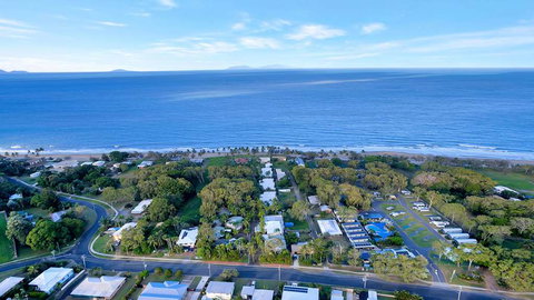 Comfort Resort Blue Pacific - Accommodation NSW 5