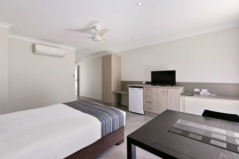 Econo Lodge Beachside - Accommodation NSW 6
