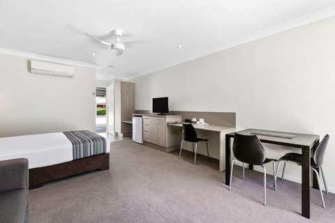Econo Lodge Beachside - Accommodation NSW 9