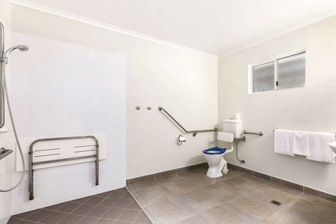 Econo Lodge Beachside - Accommodation NSW 17