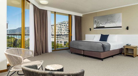 Pacific Hotel Cairns - Accommodation NSW 9