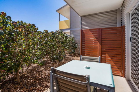 Onslow Beach Resort - Accommodation NSW 1