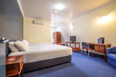 Atherton Hotel - Accommodation NSW 2