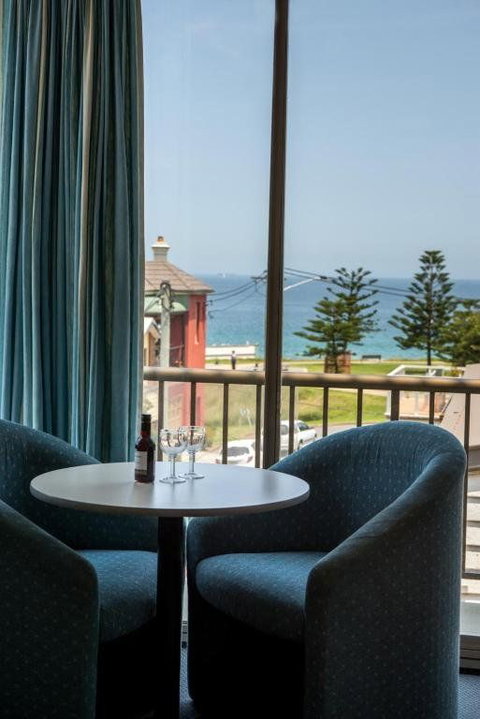 Alloggio Newcastle Beach Hotel - Accommodation NSW 1
