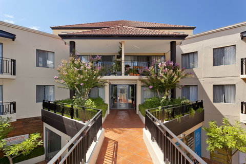 Astra Apartments The Griffin - Accommodation NSW 2