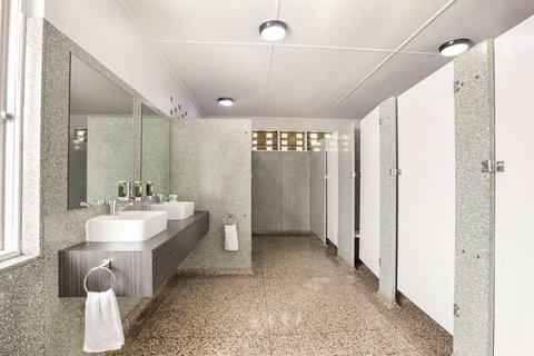 Camp Hill Hotel - Accommodation NSW 1