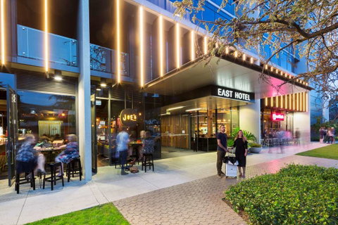 East Hotel - Accommodation NSW 1