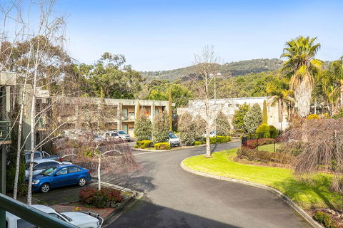 York On Lilydale Resort - Accommodation NSW 2