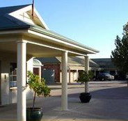 Country Gardens Motor Inn - Accommodation NSW