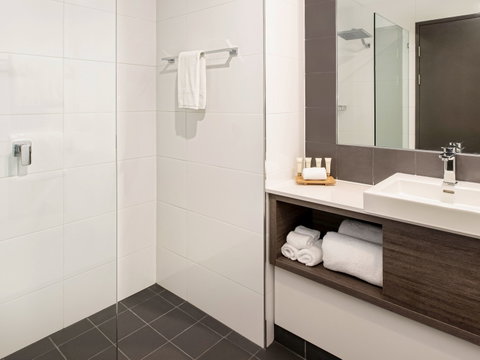 Mercure Sunshine Coast Kawana Waters - Accommodation NSW 6