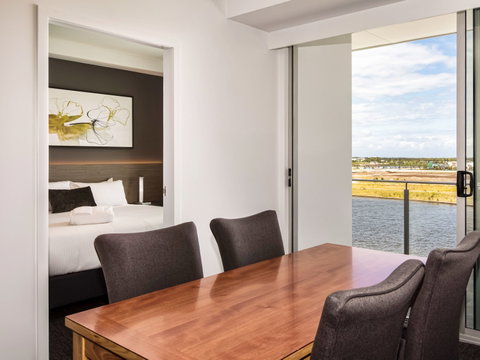 Mercure Sunshine Coast Kawana Waters - Accommodation NSW 7
