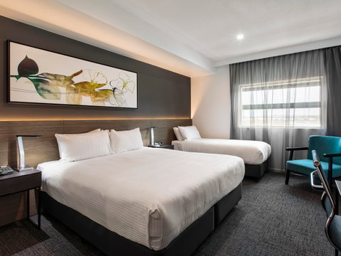 Mercure Sunshine Coast Kawana Waters - Accommodation NSW 8